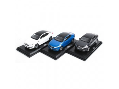Модель автомобиля Kia Optima, белая, масштаб 1:38, артикул 99F70AQ711WH